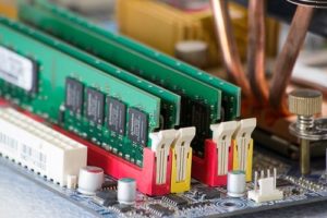 Gaming-PC kaufen: Arbeitsspeicher RAM ist wichtig Gaming-PC kaufen: Arbeitsspeicher RAM ist wichtig