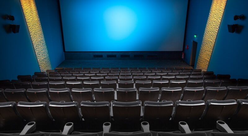 Mit einem Beamer ein Heimkino einrichten