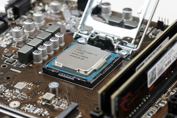 Cpu Prozessor Chip auf dem Mainboard Prozessor auf dem Mainboard