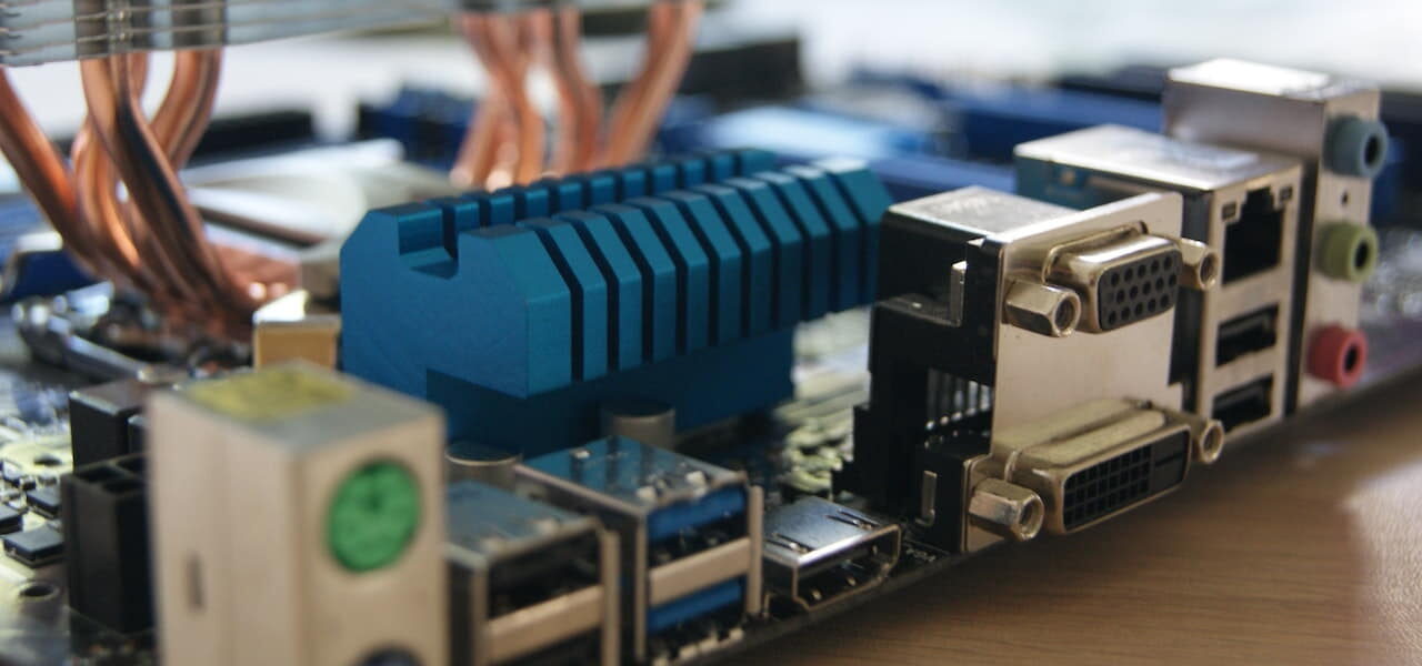 USB 2.0 und USB 3.0 Anschlüsse am Mainboard